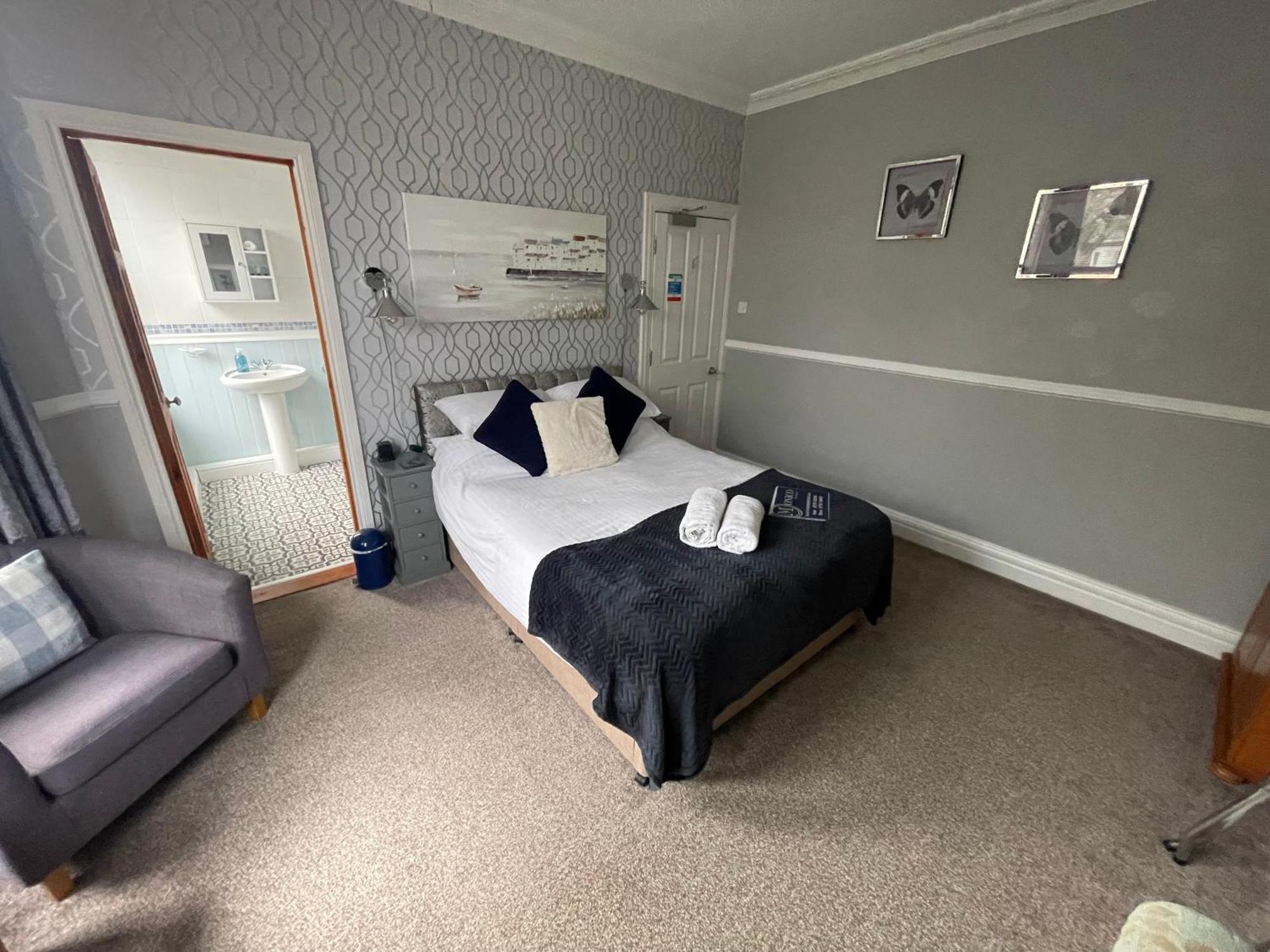 Monico Guest house Scarborough