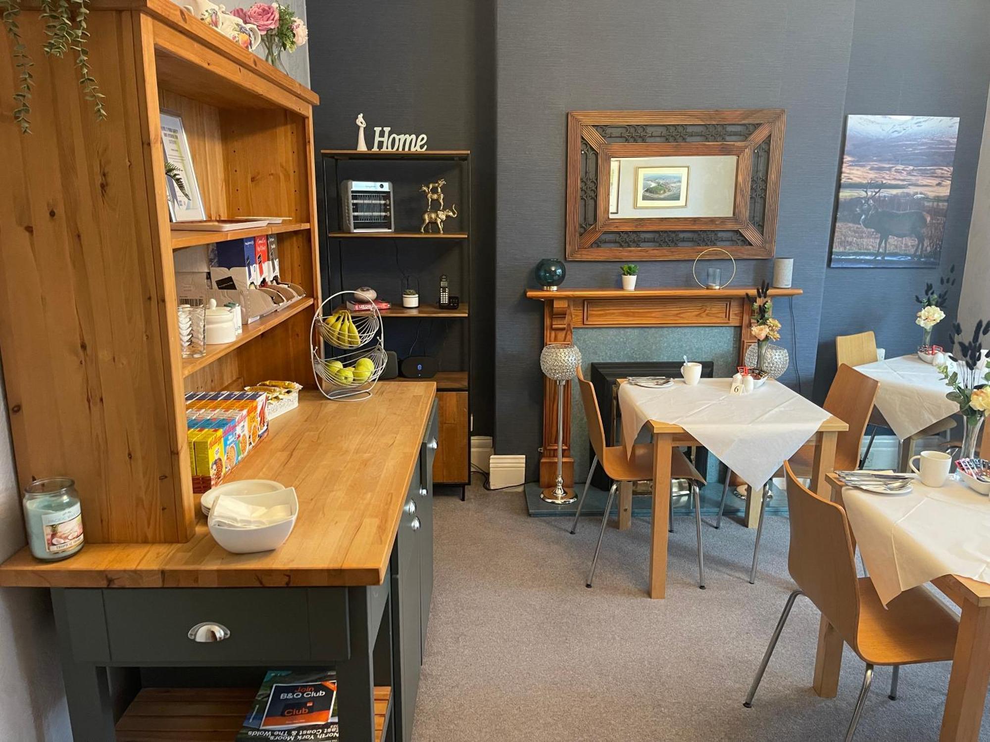 Monico Guest house Scarborough